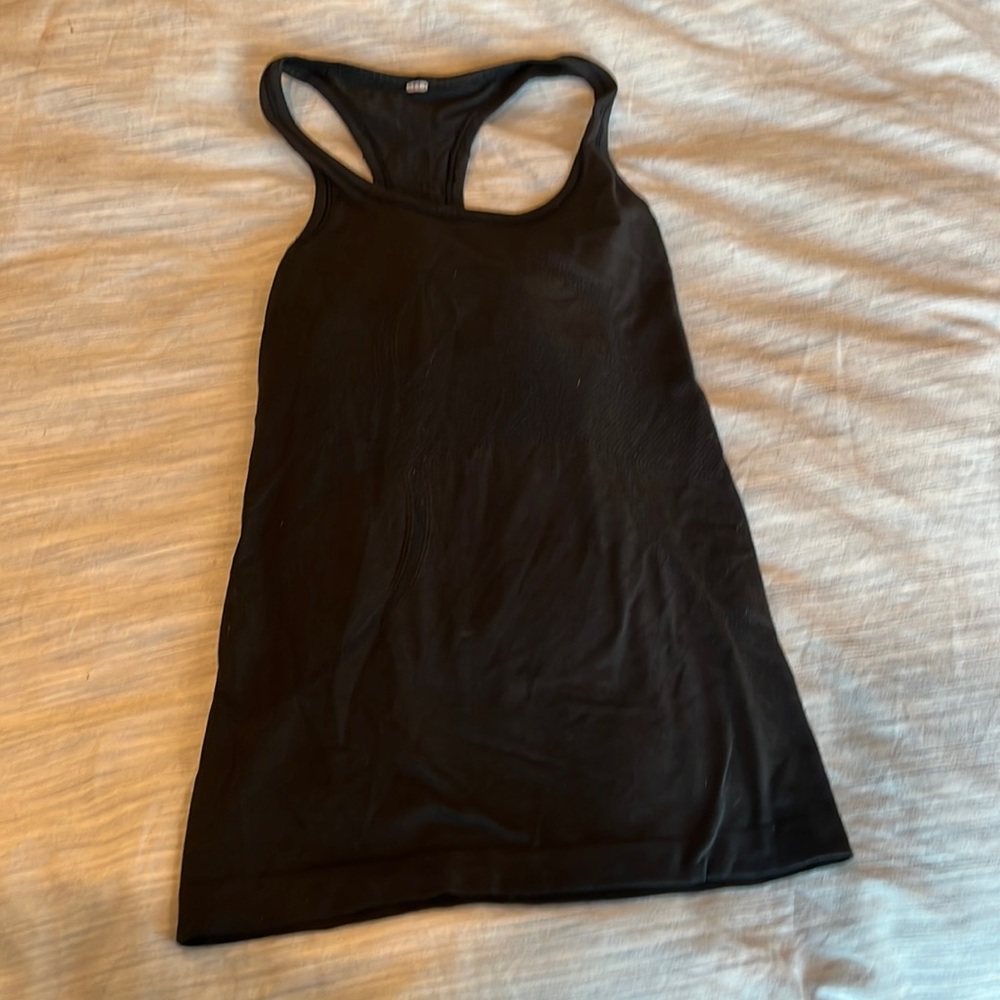 Lululemon Swiftly tech black racer back tank top size 4